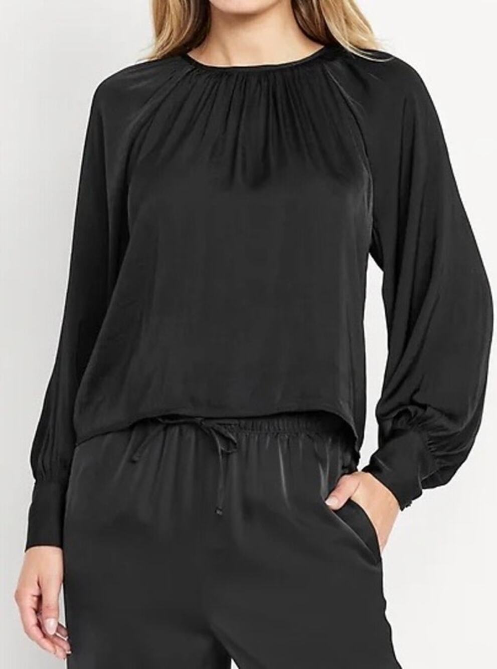 NWOT Old Navy Satin Shirred Top - Black